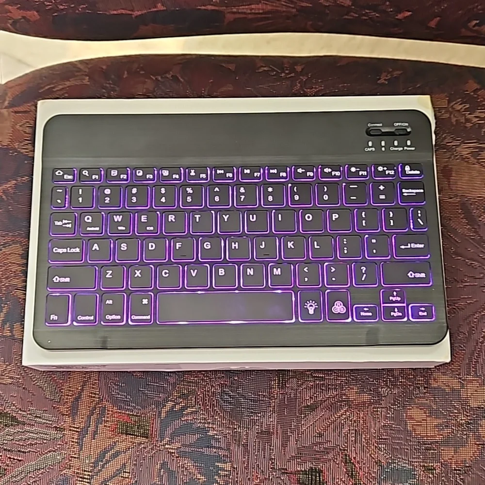 Wireless Keyboard Phone/ Tablet 10